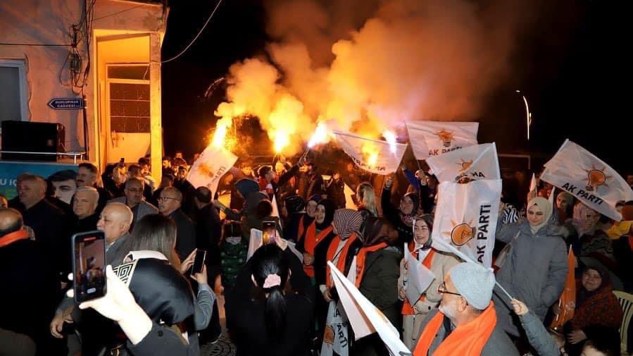 Taşköprü Belde belediye başkan adayımız Oral Akoğlu, belde meclis üyelerinin tanıtım programı ve Seçim İrtibat bürosu açılışına katıldık.