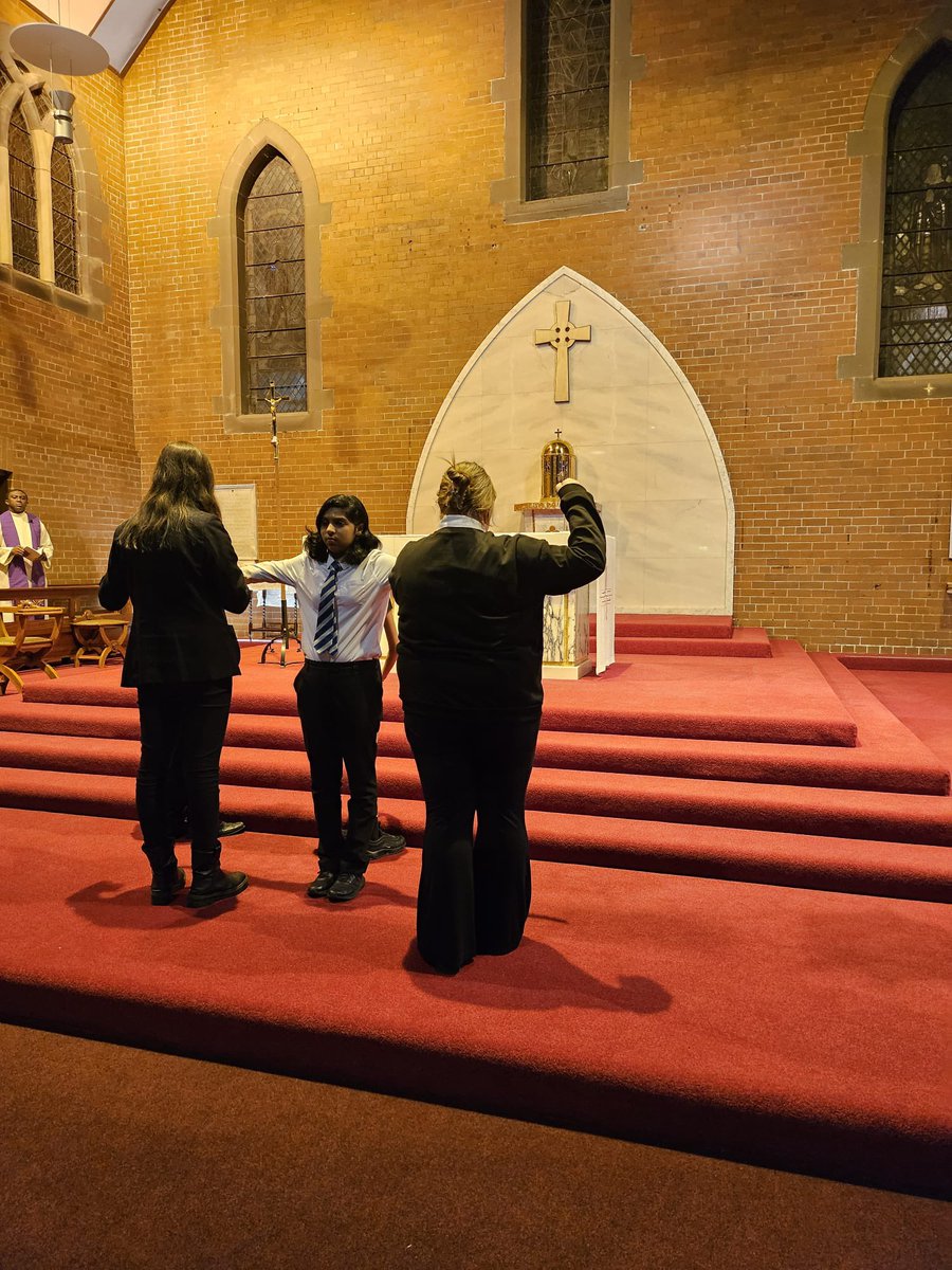 Our pupils delivering the Stations of the Cross for Our Lady of Lourdes parish this evening. They are simply fabulous! 💜 #Lent #PrayFastGive