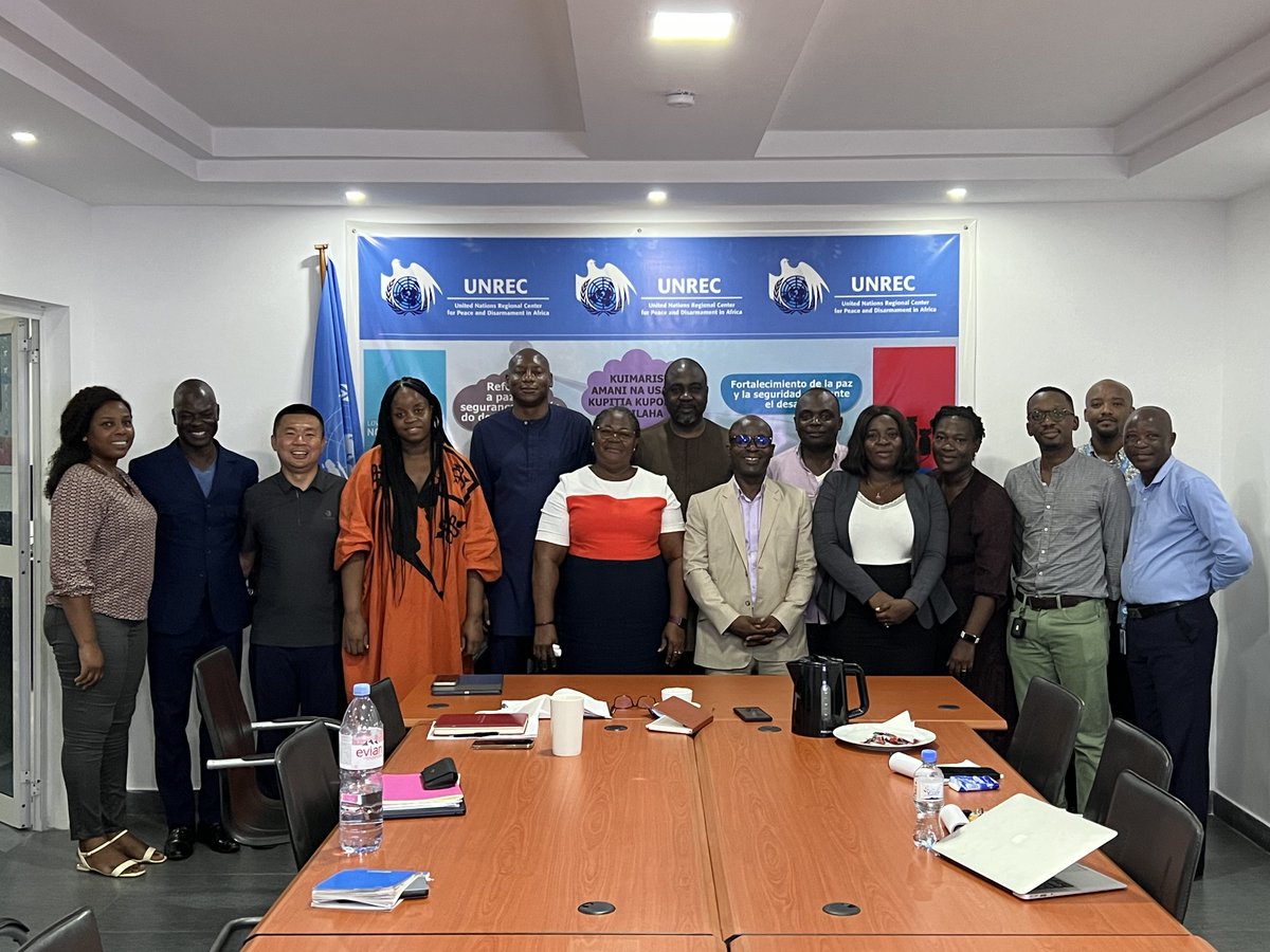 Did you know that @UN_Disarmament has a regional center in Lomé, Togo? @AdedejiEbo visited the @odaunrec team as they are preparing for two regional consultations on tackling illicit small arms and light weapons, in the lead up to a major global meeting in June #UNPoA.