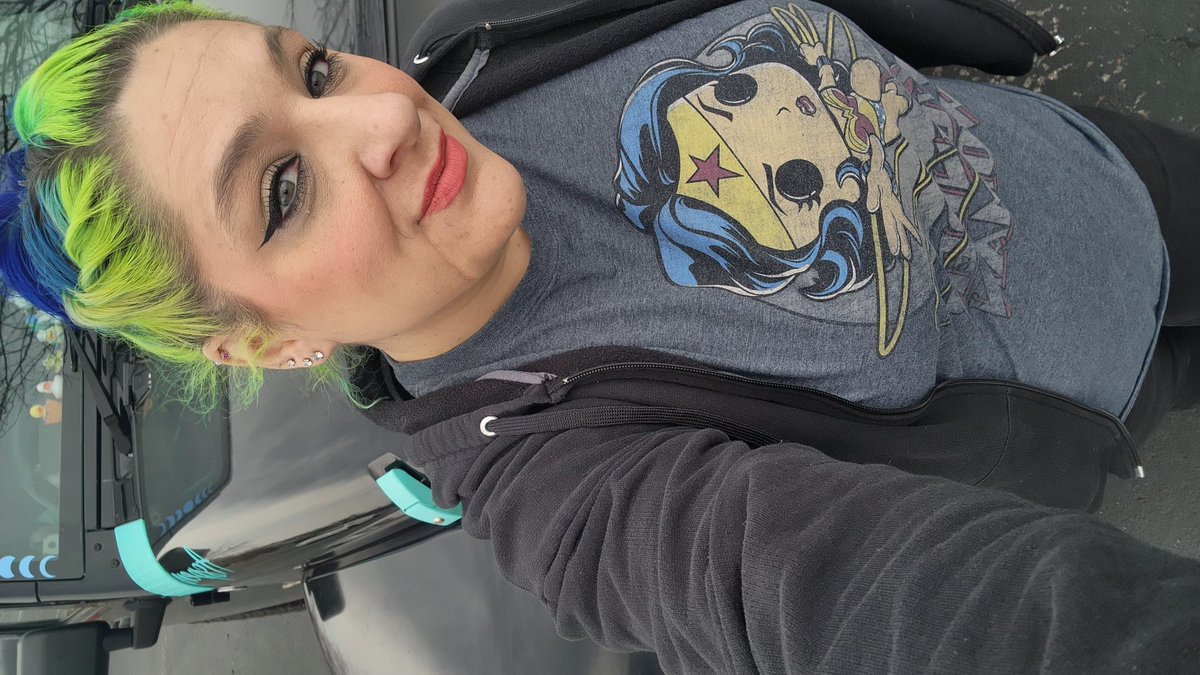 Feeling super on Superhero Day for Customer Appreciation Week!
<a href="/JCDreamTeam/">Johnson City Call Center</a> 
#MBCGoodStuff #LifeAtATT #CustomerAppreciationWeek #WonderWoman