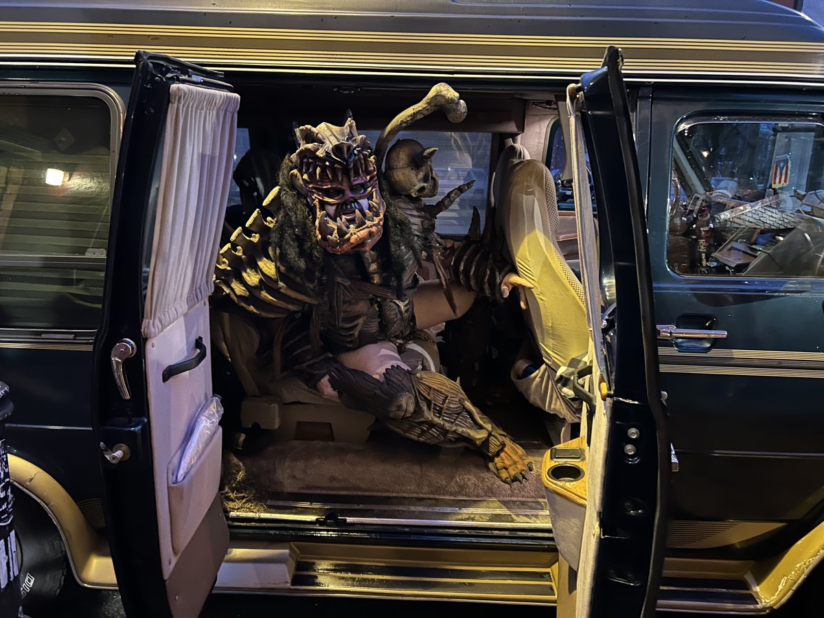 gwar's tweet photo. Get in LOSERS. We're going on tour this weekend.

https://t.co/XxGgS2Lr6D https://t.co/hRC3WlqEWa