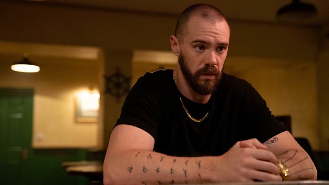SaveRedlandLibr's tweet photo. 10:40pm TODAY on @BBCOne
From 2023, s2 Ep 5 & 6 (of 8) of #Irish #Crime series📺 “Kin” directed by #KateDolan & written by #PeterMcKenna
🌟#CharlieCox #SamKeeley #ClareDunne #MariaDoyleKennedy #FrancisMagee #EmmettScanlan
#RyanLincoln #AidanGillen #MarkMckennaJr #DonnchaTynan https://t.co/17qOl9ExJ1