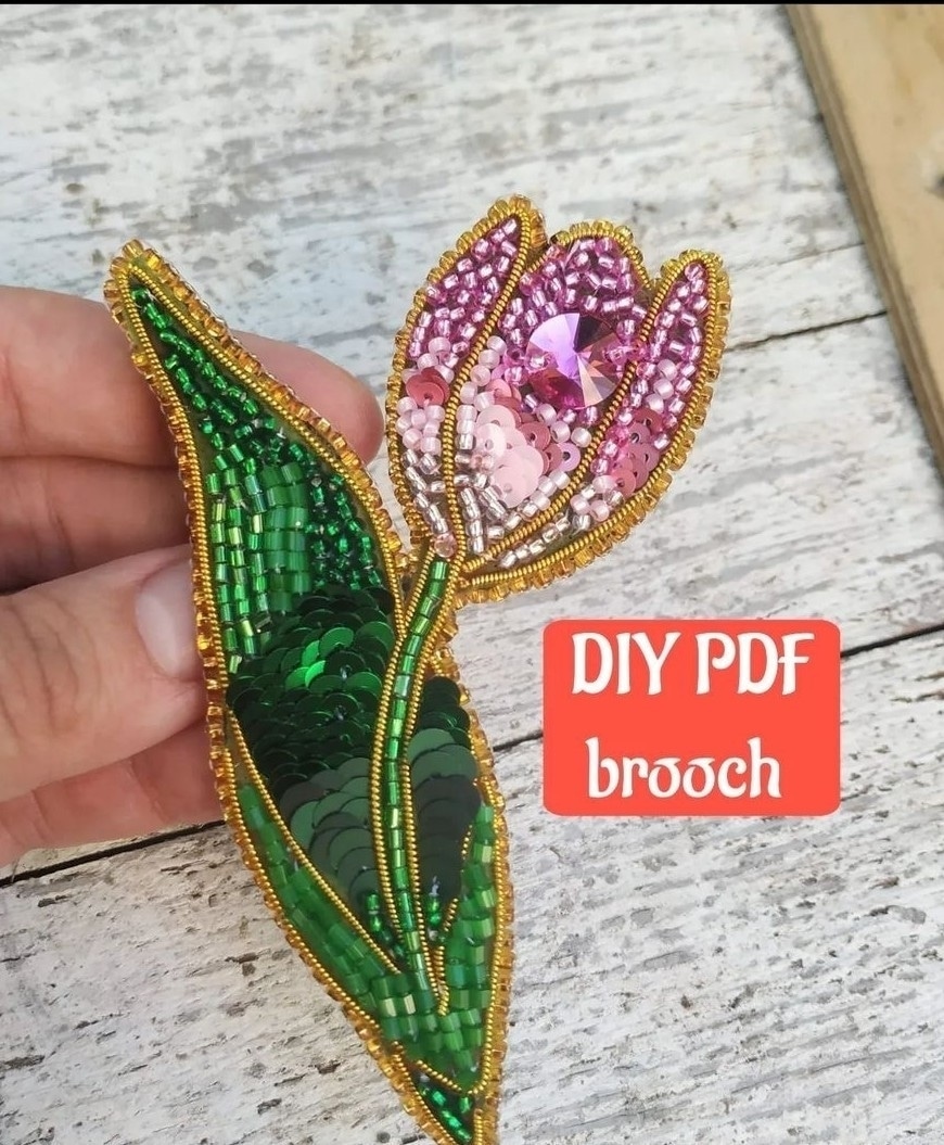 Tulip brooch tutorial
DIY brooch 🌺
DIY handmade gift 
I  will  guide  you  through  the  brooch-making  process  step  by  step  to  create  unique  accessories  even  if  you  have  zero  experience  in  embroidery.
malinzdesign.etsy.com