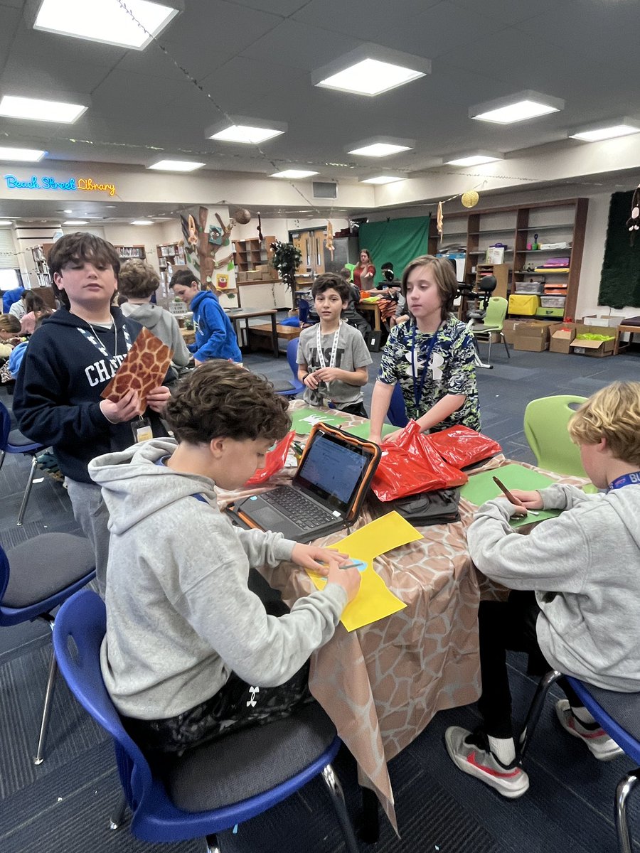 Beach Street MS WI (@beachstreetwi) on Twitter photo One book one school has begun at beach! #wireads #onebookoneschool #wiproud #bsp One book one school has begun at beach! #wireads #onebookoneschool #wiproud #bsp