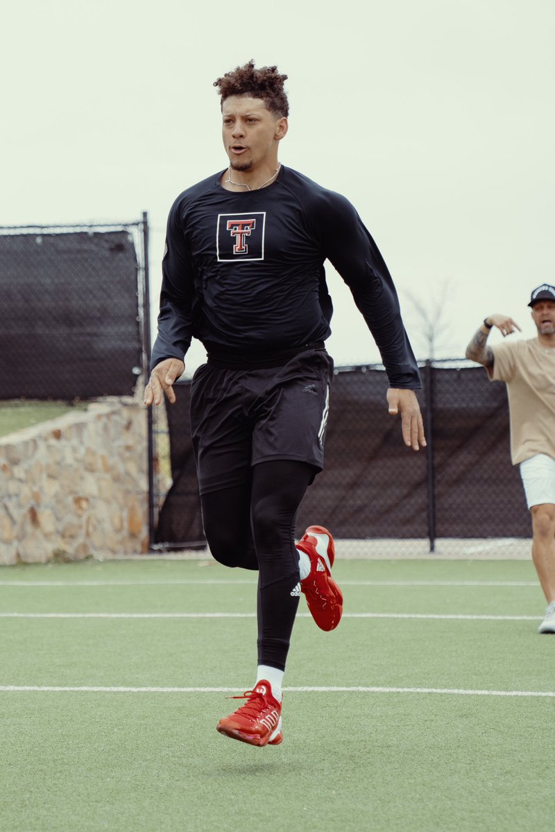 bobbystroupe's tweet image. Regular