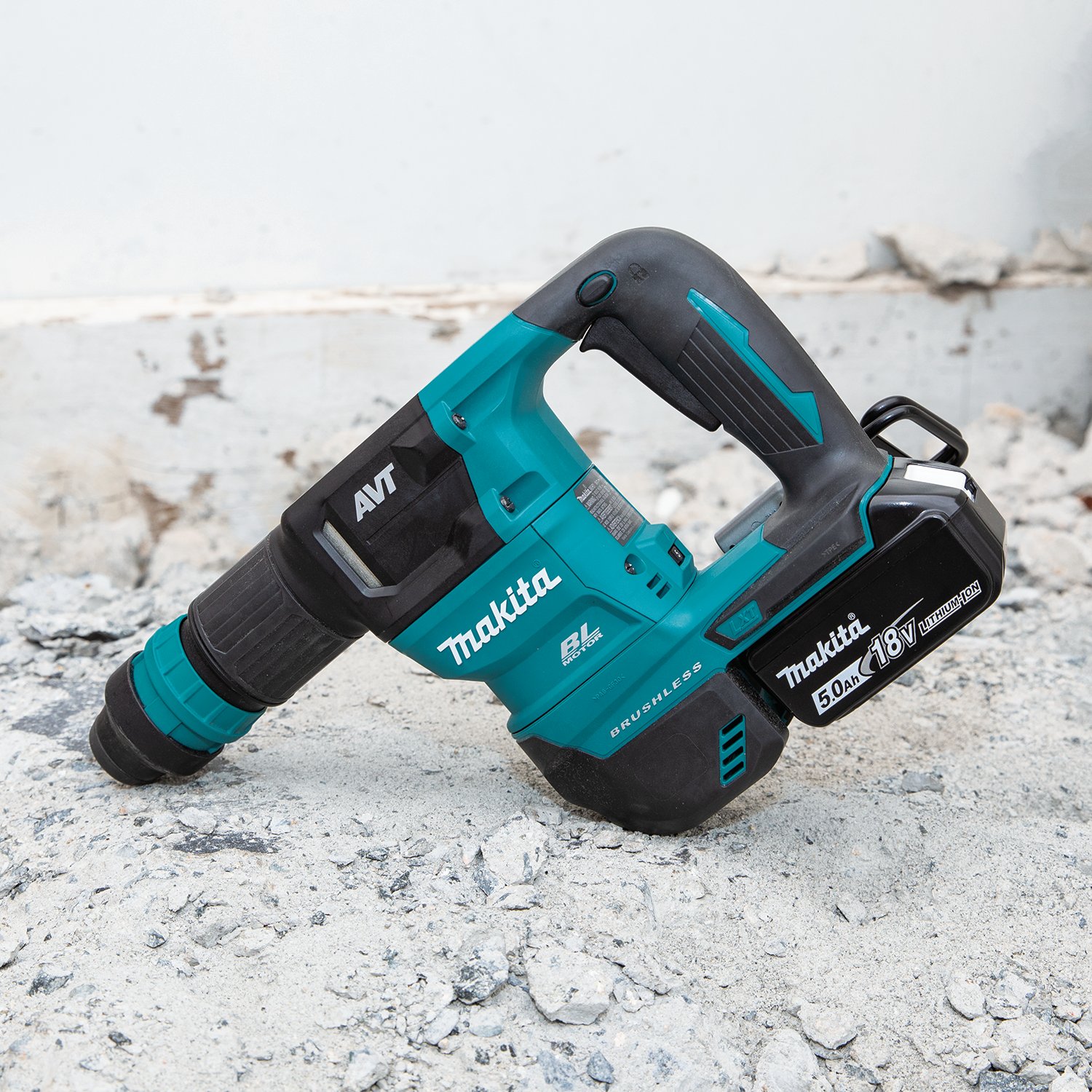 Makita Tools USA on X The Makita 18V LXT AVT Power Scraper XKH01 is a tool for scraping light chipping scaling and chiseling. It features a variable impact speed of 0