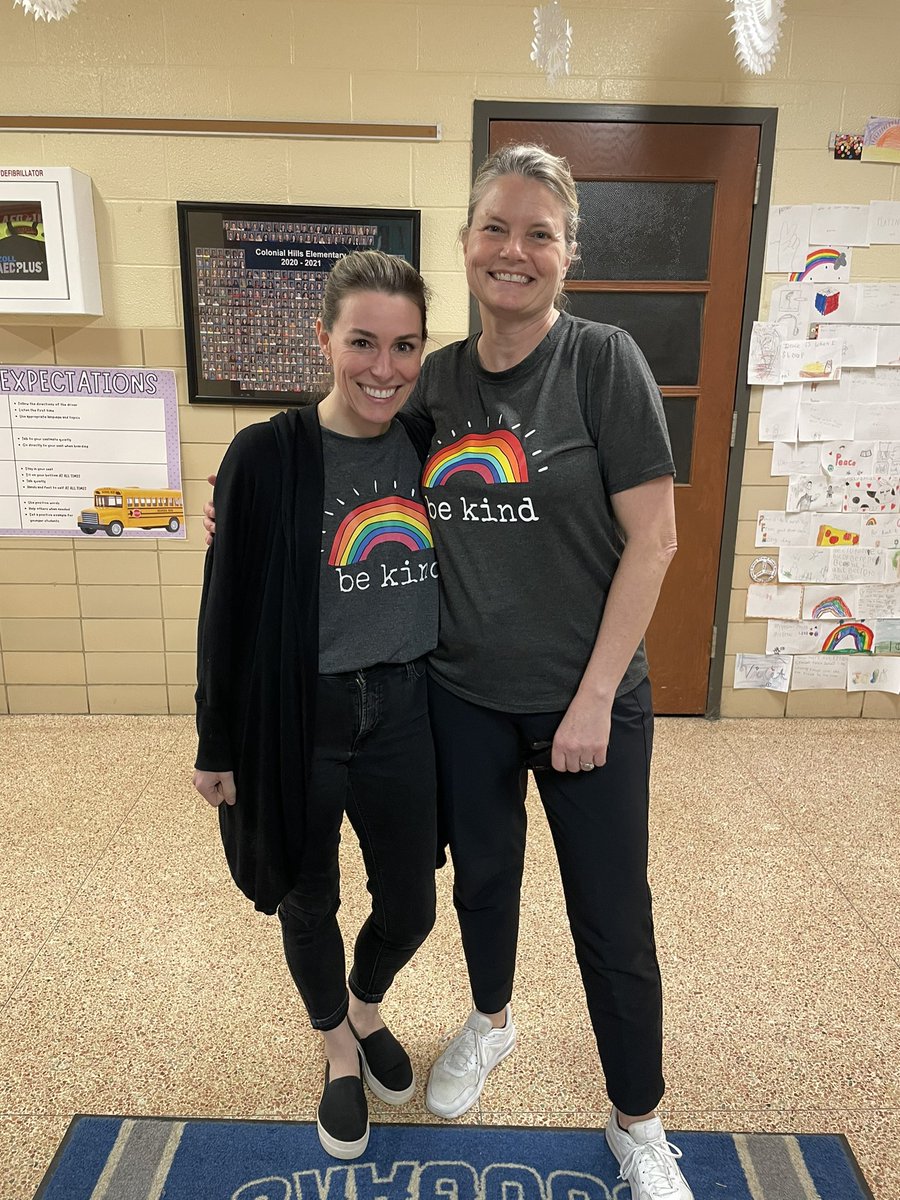 Sherri Berridge (@colonialhillses) on Twitter photo Twinning with the most awesome instructional coach today! Great minds think alike;)
<a href="/wcsdistrict/">Worthington Schools</a> Twinning with the most awesome instructional coach today! Great minds think alike;)
<a href="/wcsdistrict/">Worthington Schools</a>