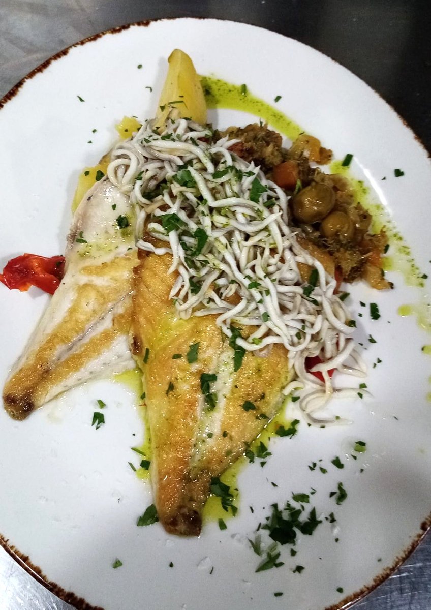 Txurruki_Rest's tweet photo. Menu Miercoles 28 Febrero.
Reservas 915252320. https://t.co/P2uQ6xbw7S