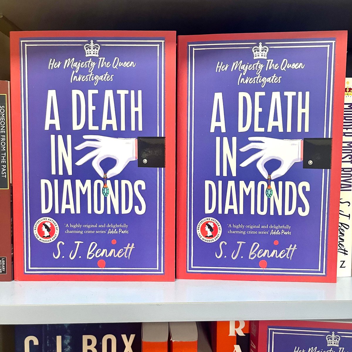 A DEATH IN DIAMONDS all started so innocently with high society members playing a card game downstairs, but ended in a young woman being found dead in a mews house a mile from Buckingham Palace.

abbeys.com.au/book/a-death-i…