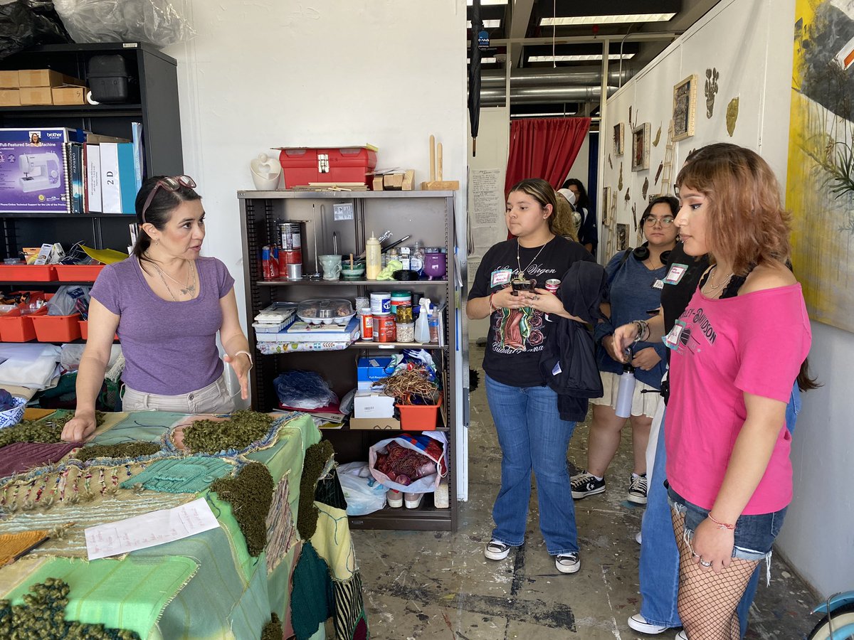 SMHS-Visual Arts (@smhsvisualart) on Twitter photo Had an incredible time at UTSA visiting their art department facilities. Got a special treat hearing from internationally known artist/professor Juan de Dios Mora. <a href="/SMCISDFineArts/">SMCISD Fine Arts</a> Finished the day at the San Antonio Art Museum! Thanks <a href="/GEARUP_SMCISD/">GEAR UP_ SMCISD</a> Had an incredible time at UTSA visiting their art department facilities. Got a special treat hearing from internationally known artist/professor Juan de Dios Mora. <a href="/SMCISDFineArts/">SMCISD Fine Arts</a> Finished the day at the San Antonio Art Museum! Thanks <a href="/GEARUP_SMCISD/">GEAR UP_ SMCISD</a>