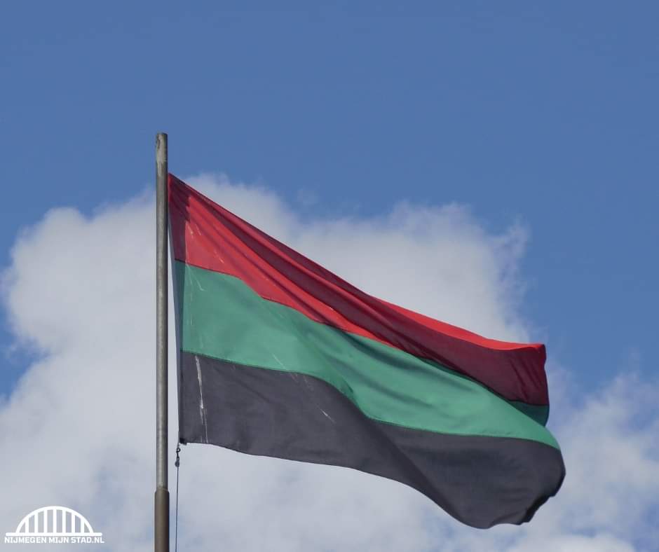 75 jaar na dato is de #knvbbeker weer onderweg naar #Nijmegen  Hij staat al bij <a href="/Quick1888/">Quick 1888</a>, nu nog bij #necnijmegen. Klasse boys! #bekerfinale #kuip <a href="/ESPNnl/">ESPN NL</a>