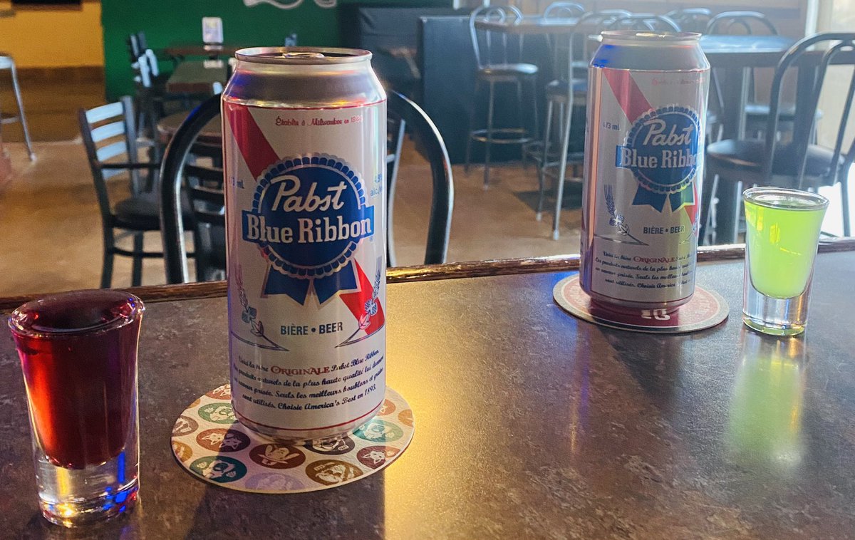 $4.50 SHOTS•$6.50 PBR TALL CANS
$9 2 beef or chicken tacos with chips &amp; salsa #yycdrink