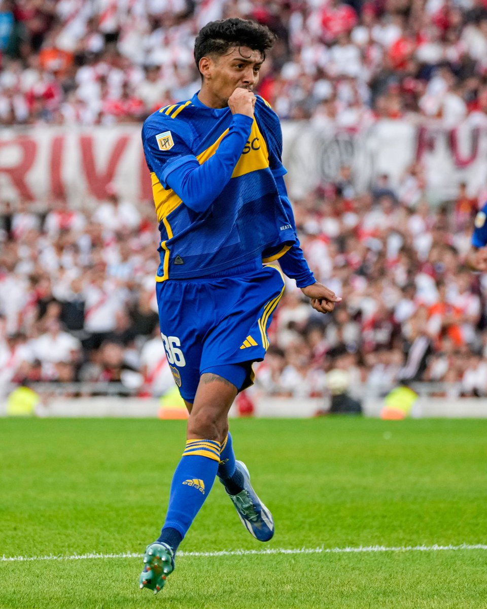 BocaJrsSports's tweet photo. "Yo felicito a #RiverCamp. Seguramente venderan a sus jugadores por mucho más dinero; pero en el Superclasico NO APARECIERON, el Superclasico lo manejaron como quisieron los chicos de @BocaPredio".

@leogentiliok en @radiolared ✍️ https://t.co/wJGarHQ1mv