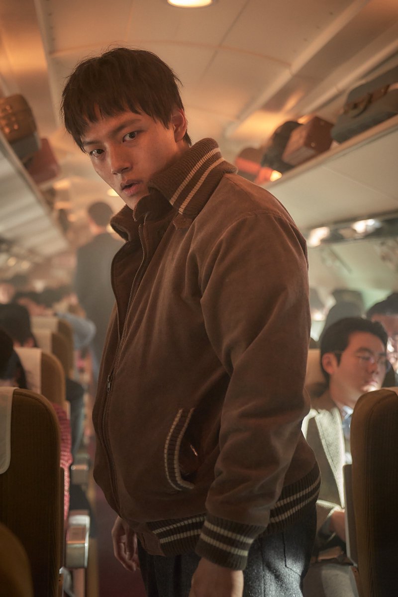 OMG!!!! #YeoJinGoo!!!!!#Hijacking!!!!
Coming Soon!!!!!!

#여진구 #YeoJinGoo 
#呂珍九 #ヨ・ジング 
#ยอจินกู  #9oo그램 #9ooX