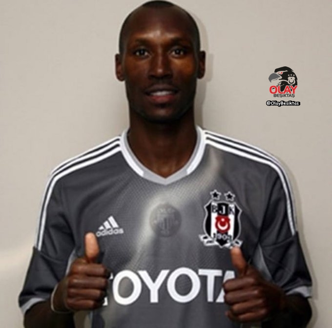 OlayBesiktas's tweet photo. NOSTALJİ| Atiba Hutchinson'un 2013 yılında Beşiktaş formasıyla ilk fotoğrafı... https://t.co/5p2cIMiyx3