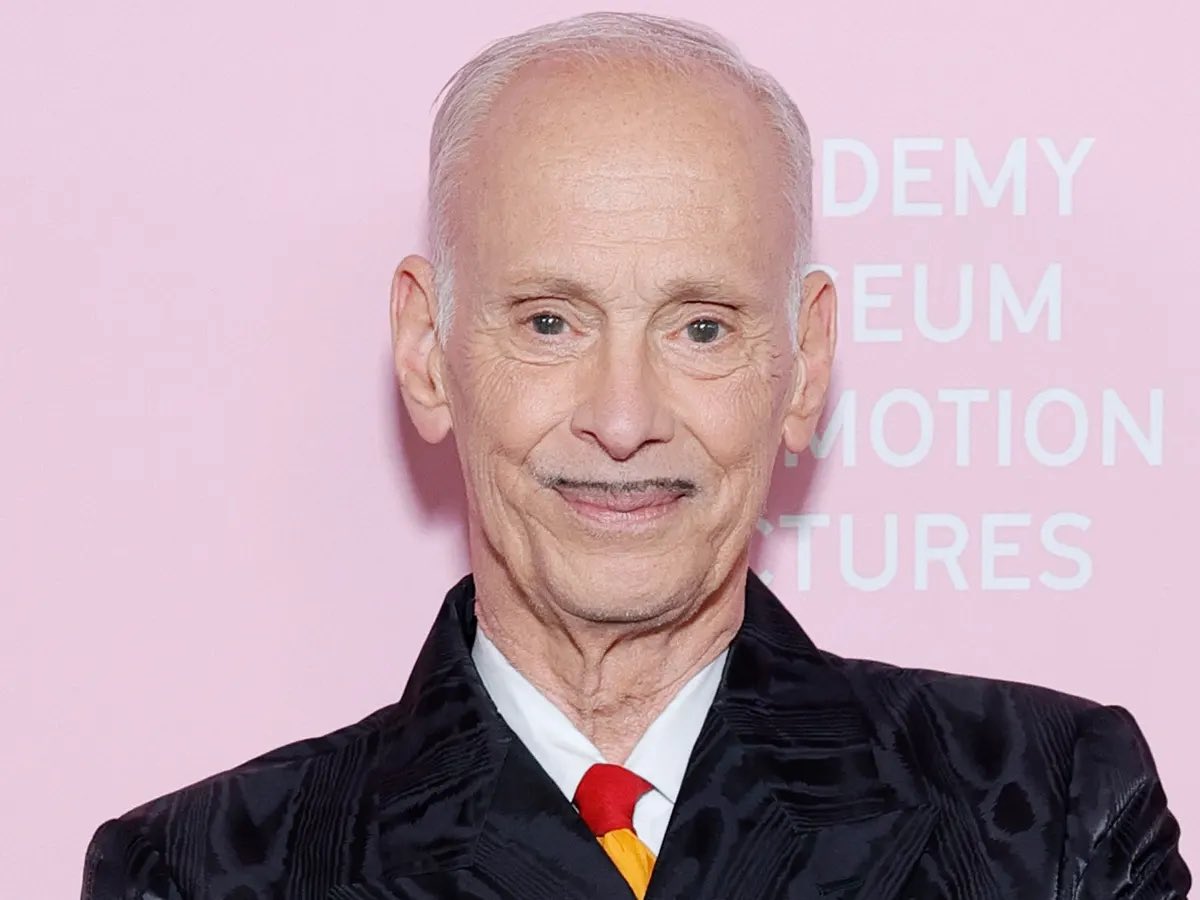PopCrave's tweet image. ‘Hairspray’ director John Waters is reportedly set to make first film in 20 years and it will star Aubrey Plaza.