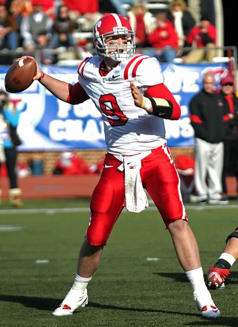 After an amazing conversation with <a href="/DanSwanstrom/">Dan Swanstrom</a>, I am thrilled to receive an offer from Cornell University! #BigRed #YellCornell <a href="/BigRed_Football/">Cornell Football</a> <a href="/stsebsfootball/">St. Sebs Football</a> <a href="/CoachBurkeSebs/">Dan Burke</a>