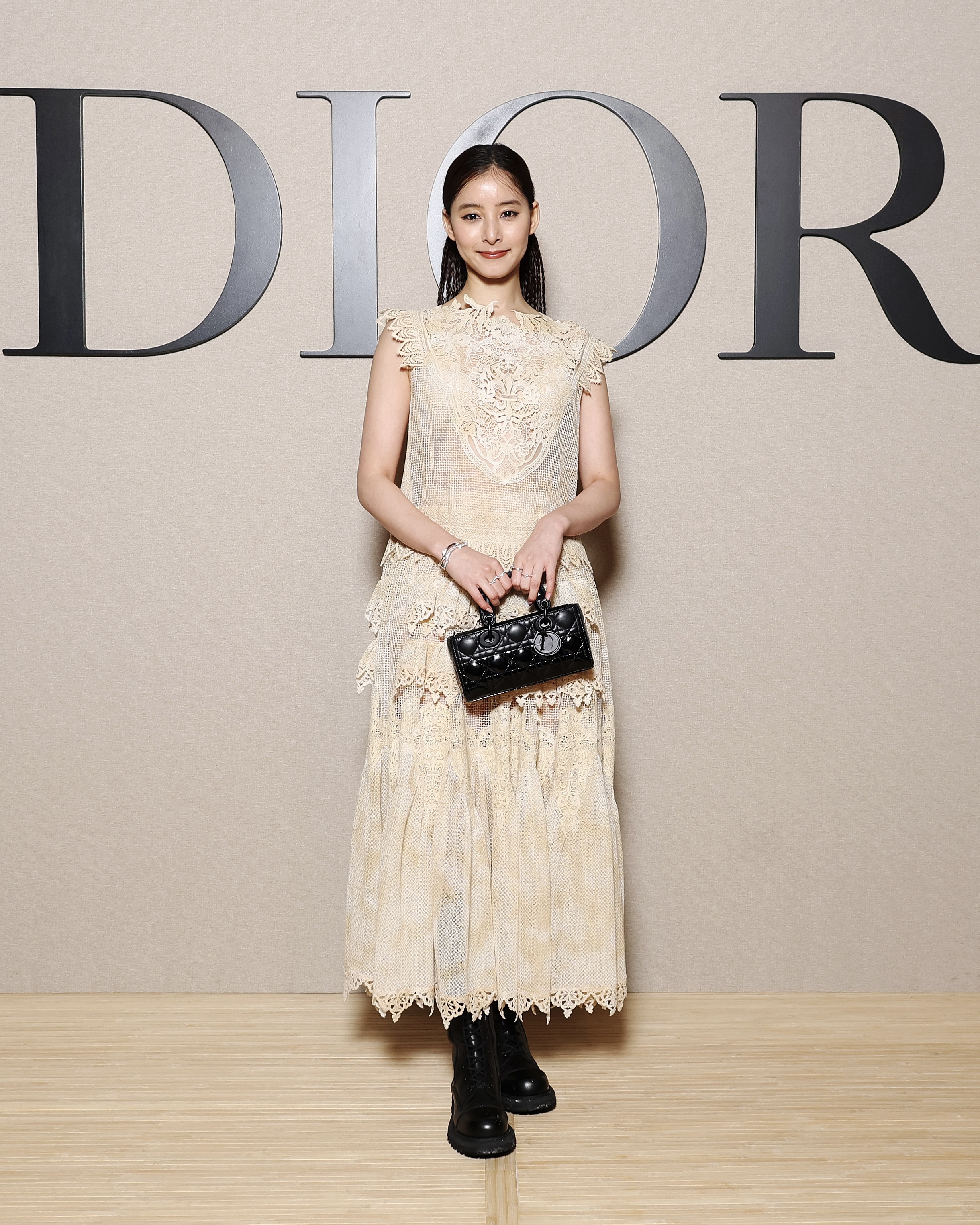 極美品 DIOR レディース ジャケット マリア 34 新木優子 ジレ 極美品 DIOR レディース ジャケット マリア 34 新木優子 ジレ