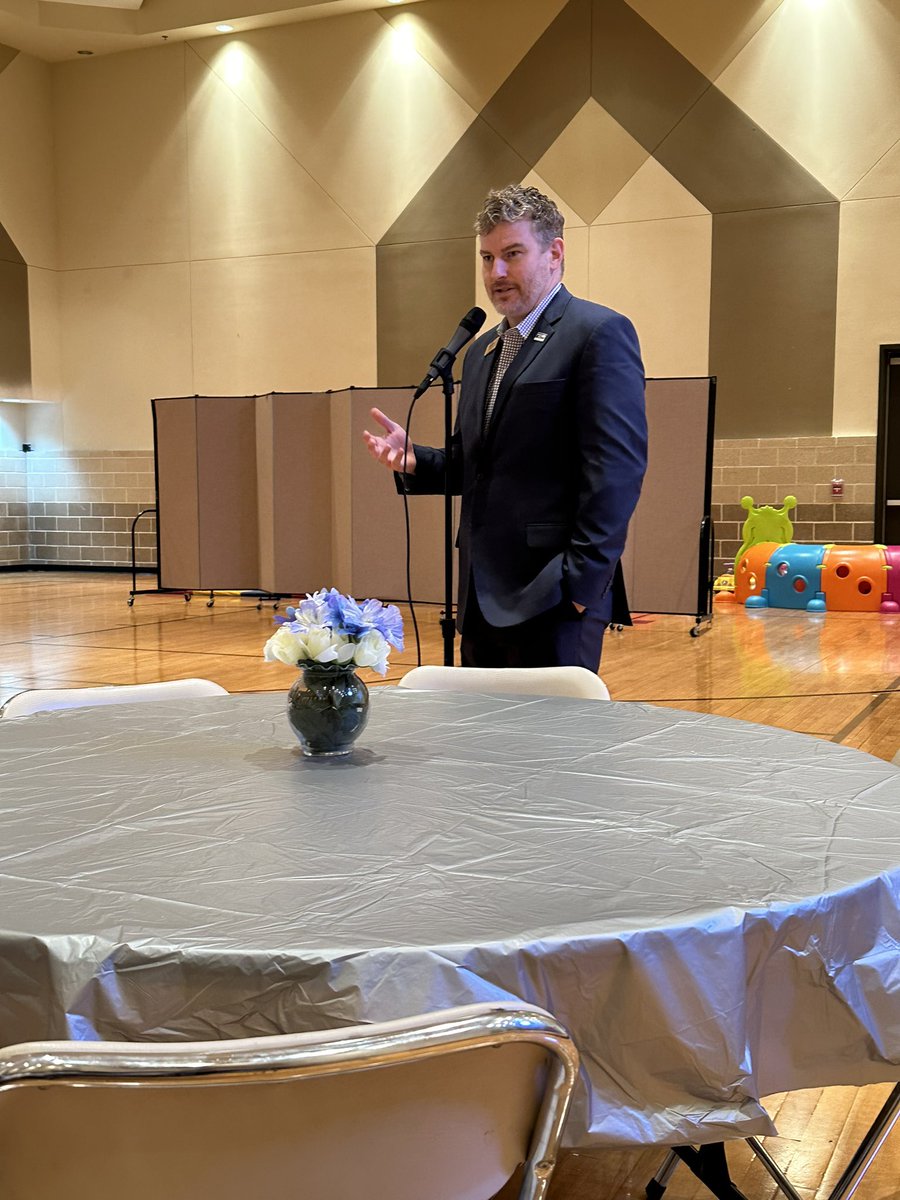 Tremendous day of prayerful affirmation and support of #txed with @LongviewISD pastors and faith leaders at the First Presbyterian Church of Longview. Thank you, @RevEvanDolive for your inspired leadership!