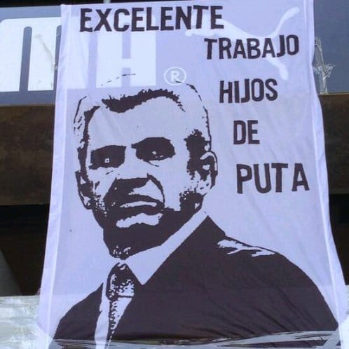 Don Javier Aguirre:

-Defensa de 5
-Balonazos a los puntas y a correr
-Le come la oreja al cuarto árbitro
-Dice más veces "hijo de puta" que buenos días
-Salva al Mallorca y lo lleva a su cuarta final de Copa
-Un whisky y a dormir