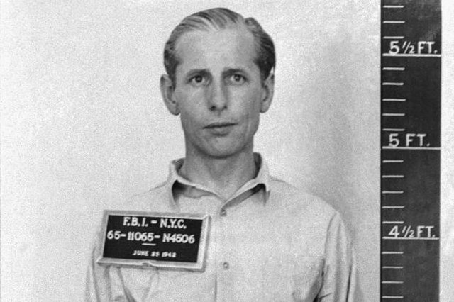 PastBiographies's tweet image. In June 1942, George John Dasch led a daring sabotage mission on American soil as part of Operation Pastorius, the only known German operation to target the United States directly during World War II. Dasch and his team of saboteurs arrived via U-boat submarines, tasked with