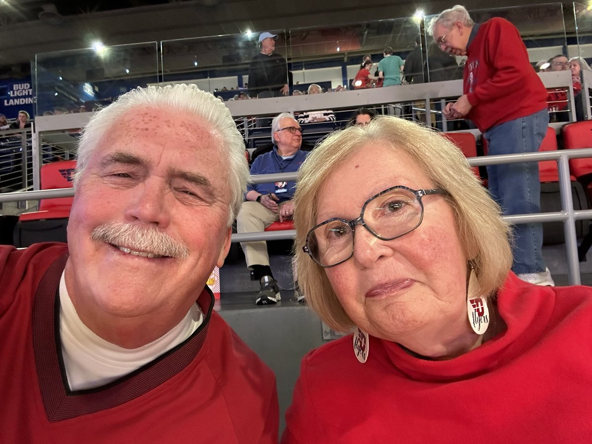 KetteringMayor's tweet image. Let’s go Flyers #dayton6th