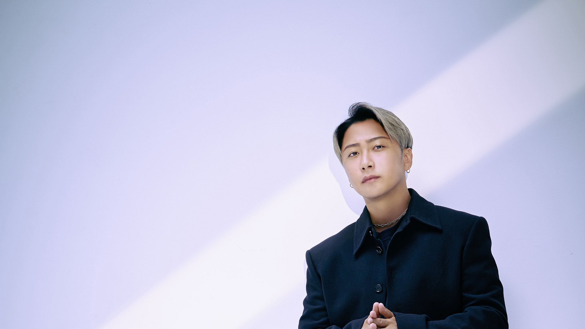 A_singer - Search / X