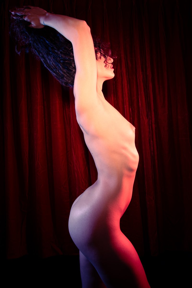 daviddelara's tweet photo. More new work with @victoria_mlynn

#photography #artphotography #glamour #model #austinartist #austinphotographer #atxartist #atxphotographer #daviddelara https://t.co/6hfFow4aMo