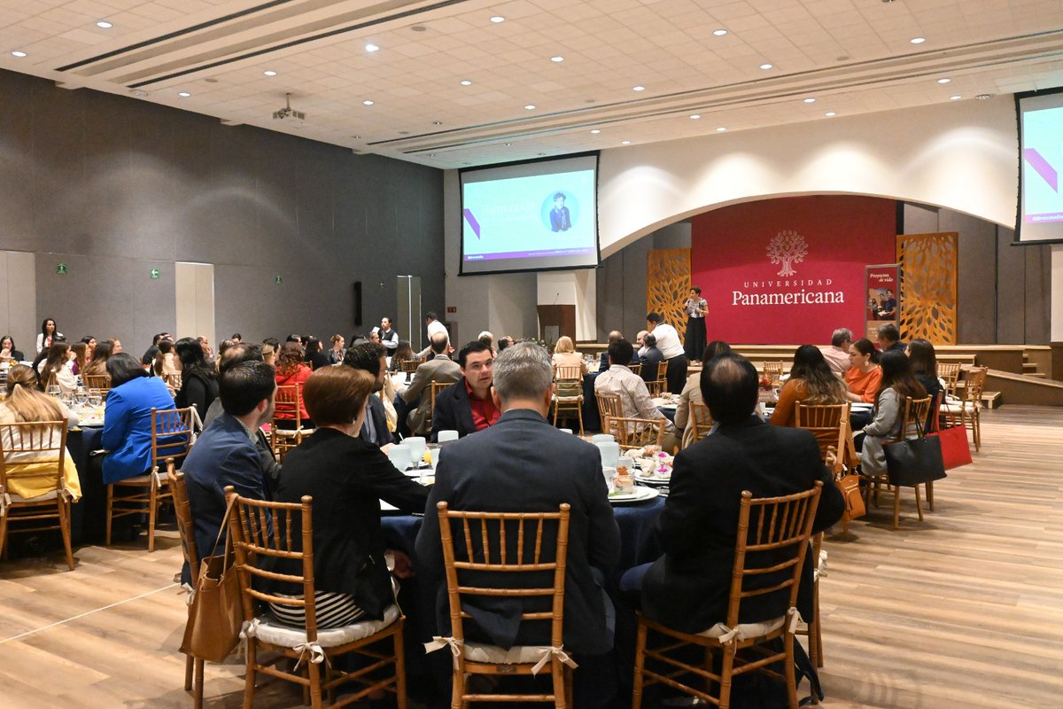 FerLlergo's tweet image. ¡Con gran ilusión participé en la segunda sesión de nuestra campaña #ProyectosDeVida! 🌟

La iniciativa tiene el objetivo de becar jóvenes, ayudándolos a alcanzar sus sueños y metas. 

¡Únete a esta aventura!