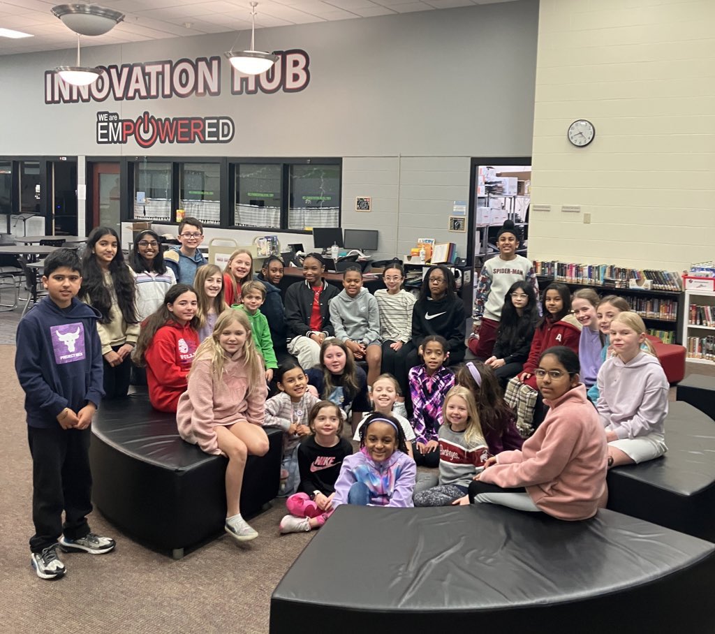 Mrs. Amy Hauer tweet media