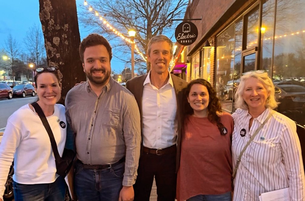 Bumped into this guy while collecting signatures tonight! Thanks Paper Hearts for the awesome event and thank 
 you @BetoORourke for stopping by and hearing about the #ARabortionamendment. #AbortionIsHealthcare #arpx