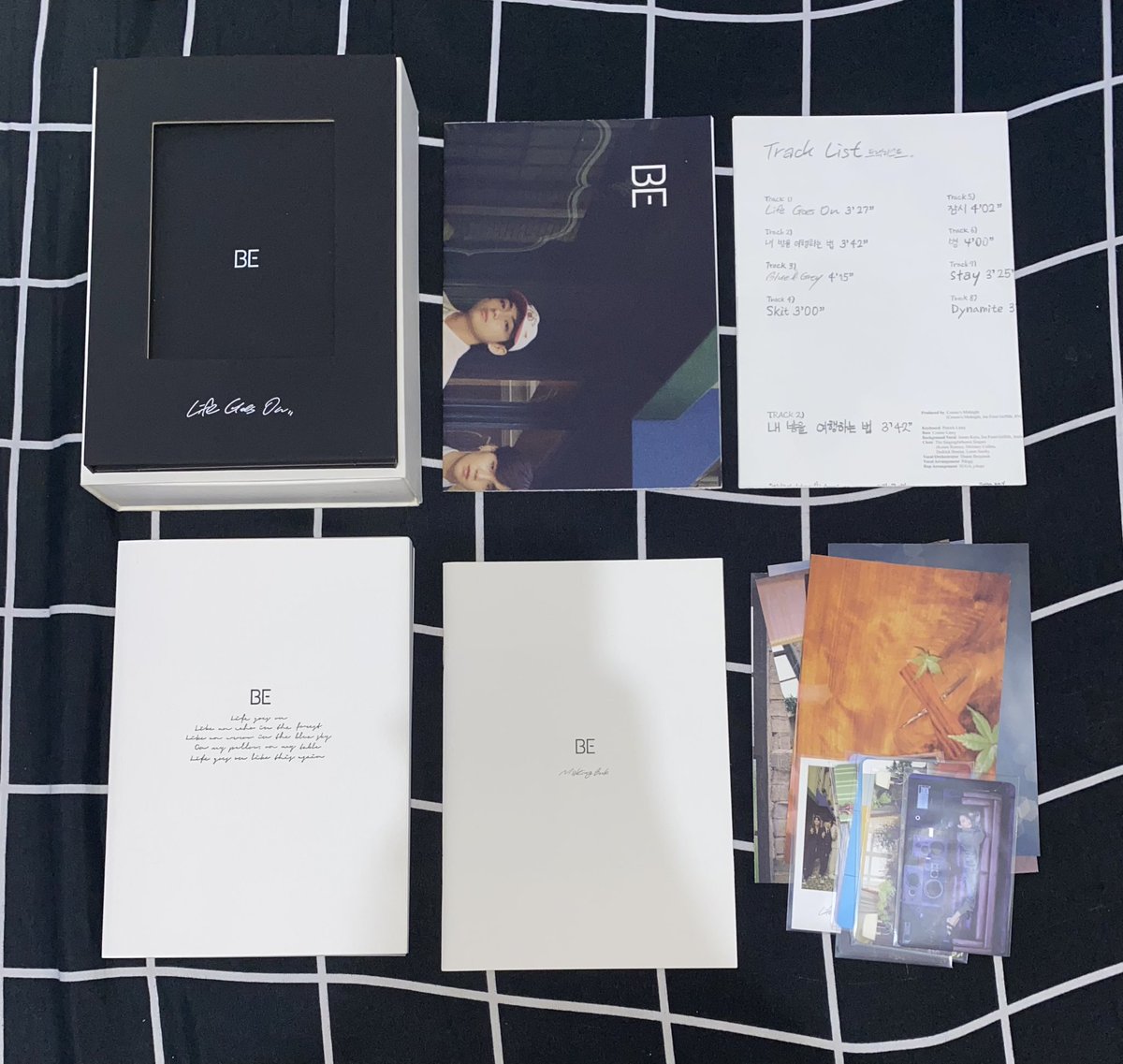 jjklve7's tweet photo. WTS LFB PH

⇾ check alt for prices

loc: makati 
mop: gcash
mod: sdd, ggx, flash

☁ bts ww be deluxe ly tear her unsealed jungkook taehyung jimin jhope namjoon yoongi jin https://t.co/XMXqSNvES4