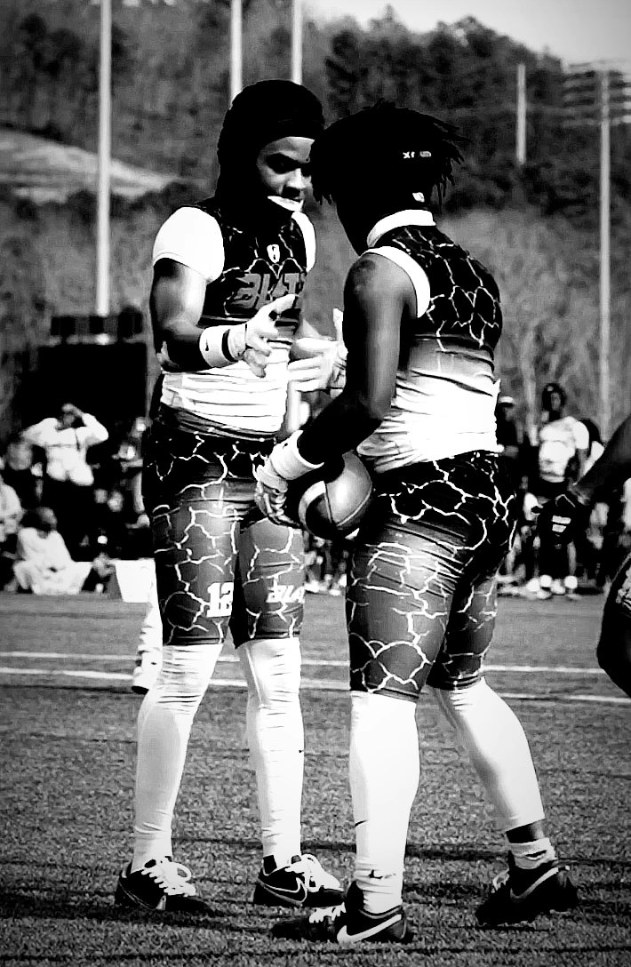 Proud of y'all boys! Keep being big time ball players. Seen the potential since the day I met y'all. Will always think what could have been! <a href="/JaidenTaylo5/">Jaiden “Speedy” Taylor</a> <a href="/TheJadynrice/">Ja’Dyn “Jrice” Rice</a> #WRhigh #RespectTheS