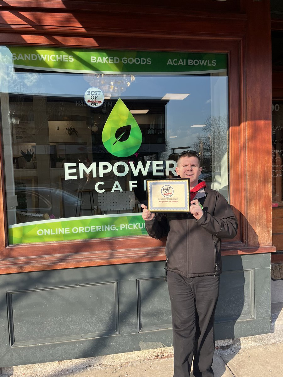 FacetheFacts15's tweet photo. Empower on Haven today was awarded with our special plaque and sticker for our recognition of “Best Health Drinks” from The Readings magazine✨ #ReadingMa #BostonMa #AwardWinning #Cafe https://t.co/BsiaPEeFAN