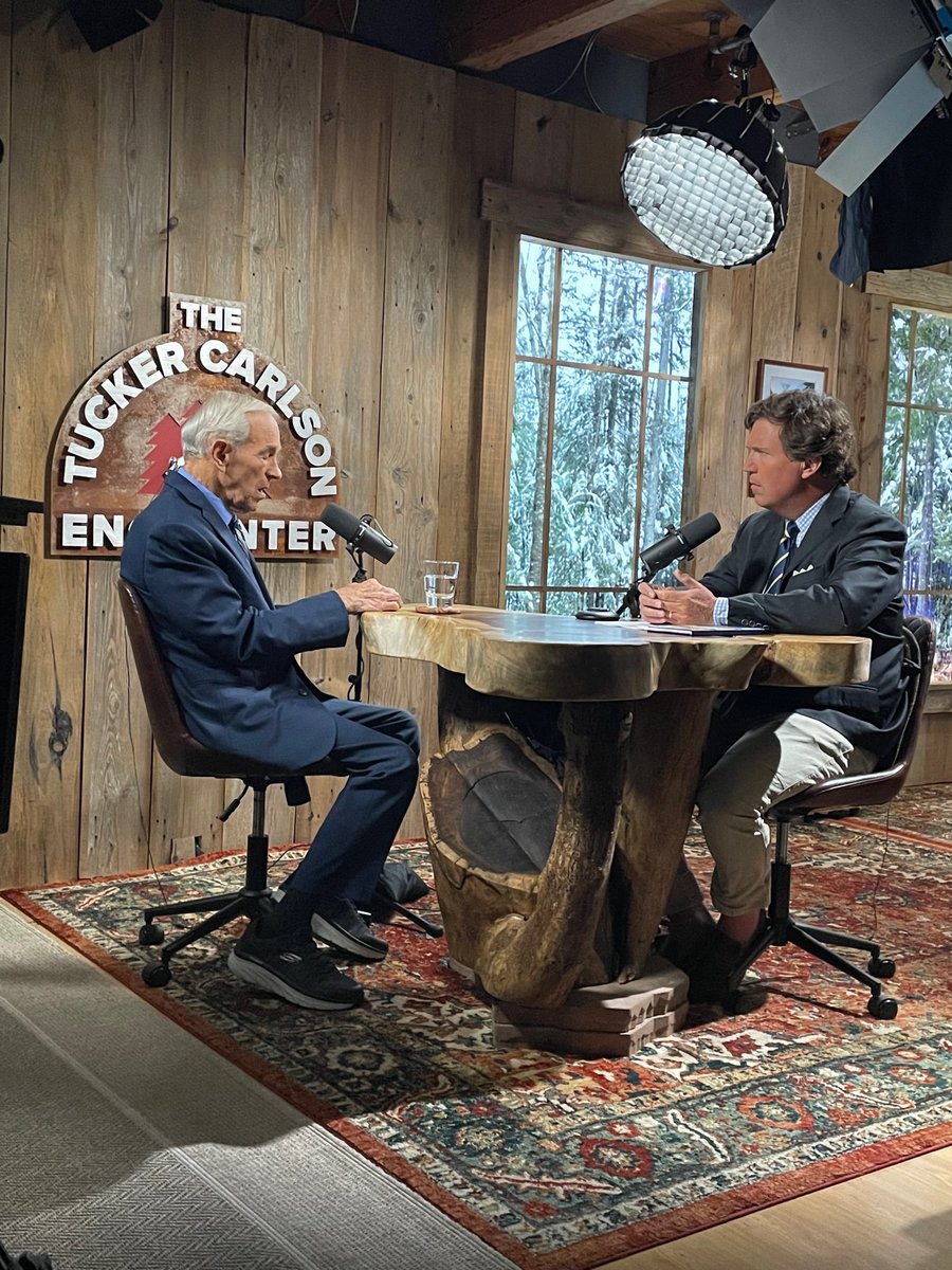 I had a great visit with @TuckerCarlson today. Look for the interview coming out soon. Oh...and don't forget to join his network: tuckercarlson.com