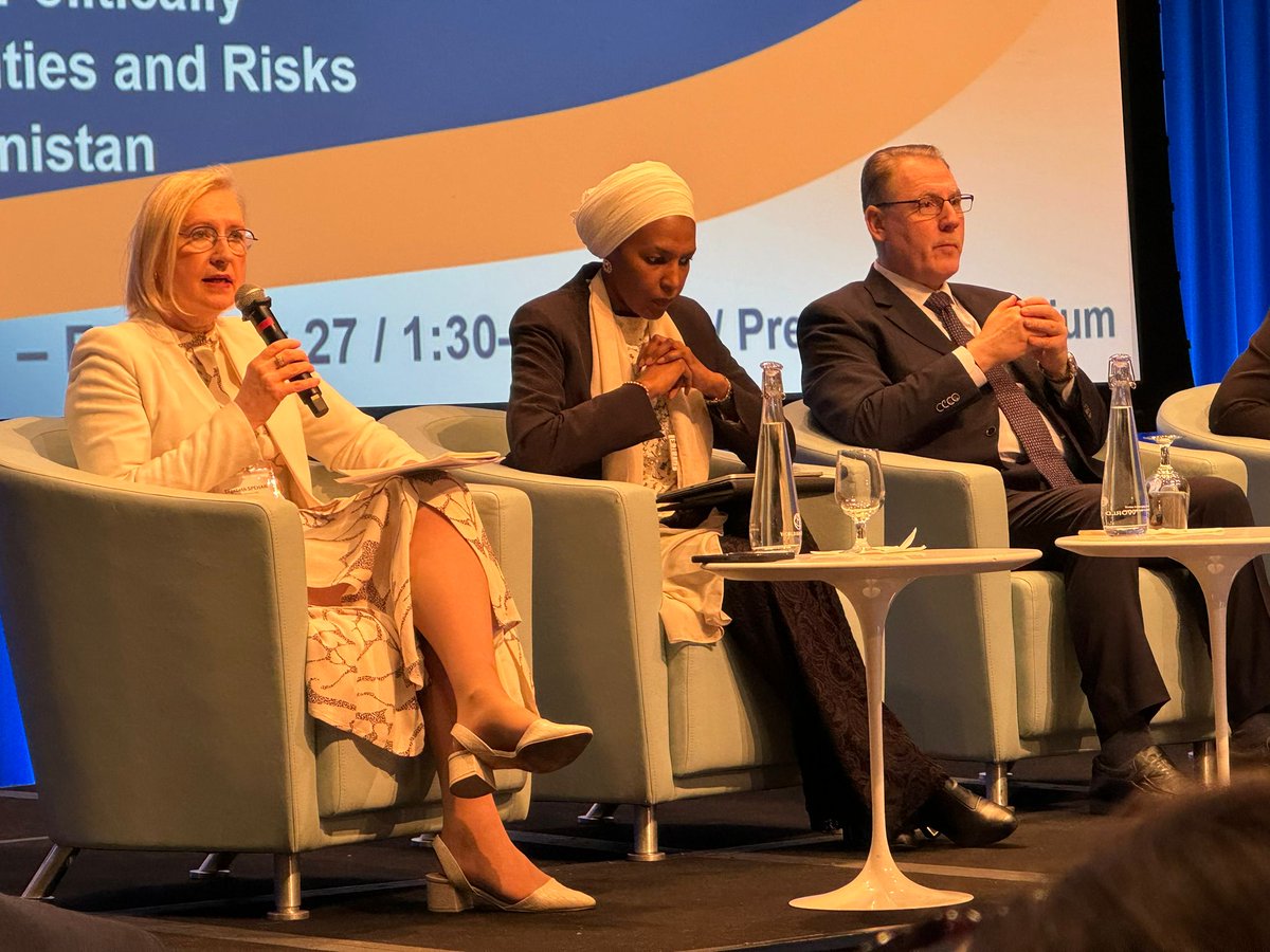 “Listen to the locals” - key message from our discussion on how to calibrate engagement in complex contexts like Afghanistan, Sudan and the Sahel. #FragilityForum w/ @FKMohammed1 @AfricanUnionUN Maimouna Mbow Fam @WorldBank Sarah Cliffe @nyuCIC @OfficialMariamS @AbdallahAldard1