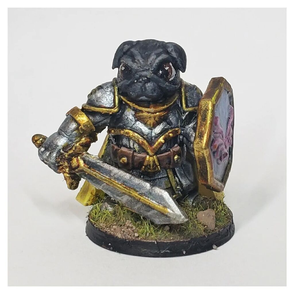 Middlekingdoms's tweet photo. Another mini from @diceheads painted. These are so much fun to paint. https://t.co/tSbn3LIT0M https://t.co/7azRsDk6av