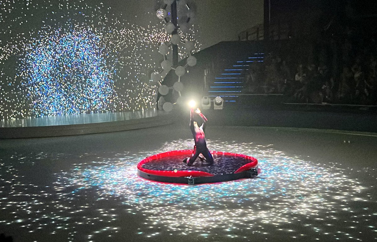 DaveTrapa's tweet photo. @NickWeirShowbiz consistently on every RCL cruise the Ice show delivers. Starburst tonight on the Icon has once again raised the bar for all types of entertainment! The costumes, venue, sound, drones, effects and performer’s abilities was Truly remarkable! Bravo!!! https://t.co/PfBN58ke5g