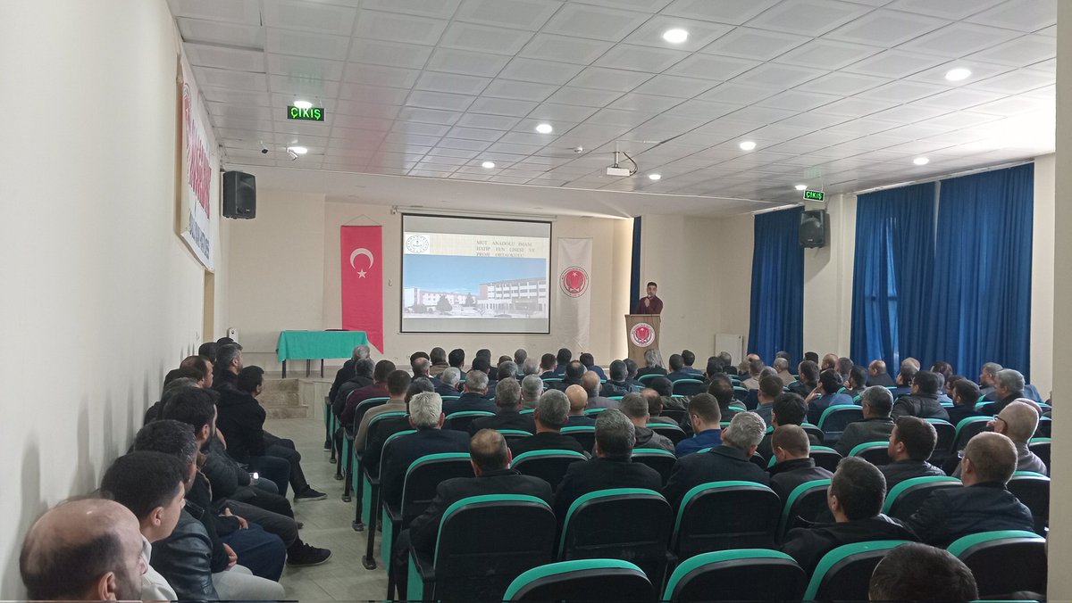 İlçemiz Müftülük personelinin Ramazan  ayı öncesi  toplantısına Okulumuz  ev sahipliği yaptı. Toplantı sonrası  Rehber  Öğrt.  ve Okul Müdürümüz tarafından  Okulumuzun  avantajlarını anlatan bir sunum  gerçekleştirildi
<a href="/tcmeb/">Millî Eğitim Bakanlığı</a> <a href="/Yusuf__Tekin/">Yusuf Tekin</a> <a href="/yilmaznazif/">Nazif Yılmaz</a> <a href="/MersinMEM/">Mersin İl Millî Eğitim Müdürlüğü</a> <a href="/mut_mem/">Mut İlçe MEM</a>