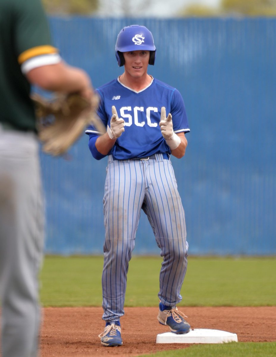 SCCFALCONS's tweet photo. Falcons get another road win at Cabrillo College…the trio of Devon Hancock (Wood HS), Ryne Richard (Armijo HS) and Kevin Parker (Berkeley HS) combine for a 4 hit shutout!!
Falcons hit the road again for a 2pm tilt at Yuba College tomorrow!
#falconsfly
#roadwins
#2inarow https://t.co/26QmG9zAUS