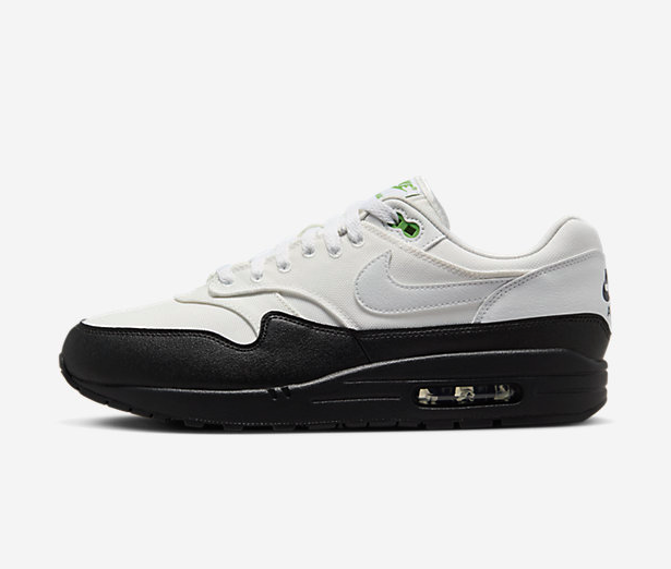 SOLELINKS's tweet image. Ad: Dropped via Revolve
Nike Air Max 1 'Summit White/Black/Chlorophyll'
=&amp;gt; bit.ly/48A0jYP