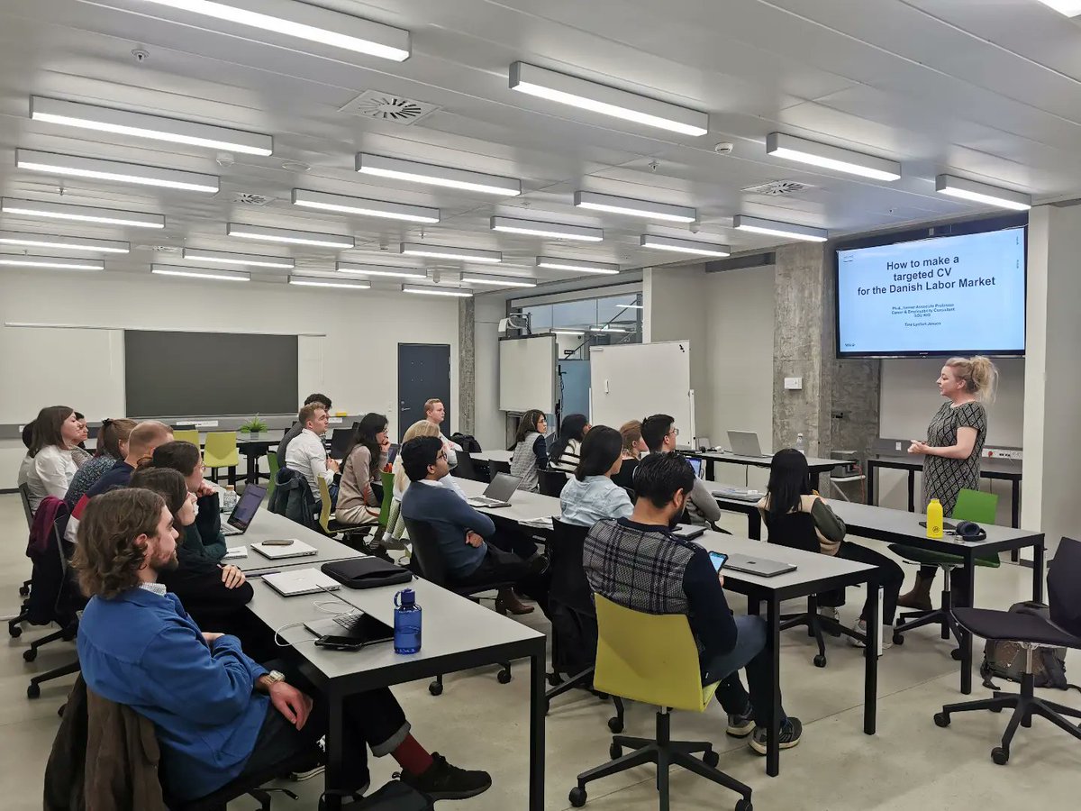 SDU_PhD's tweet image. Thanks to every one of you for joining us at the PhD CV Day. Your presence made the event a resounding success. 

We would also like to express our appreciation to TEK Innovation and SDU RIO for their insightful presentations and valuable contributions to the event. 

#SDU #Phd