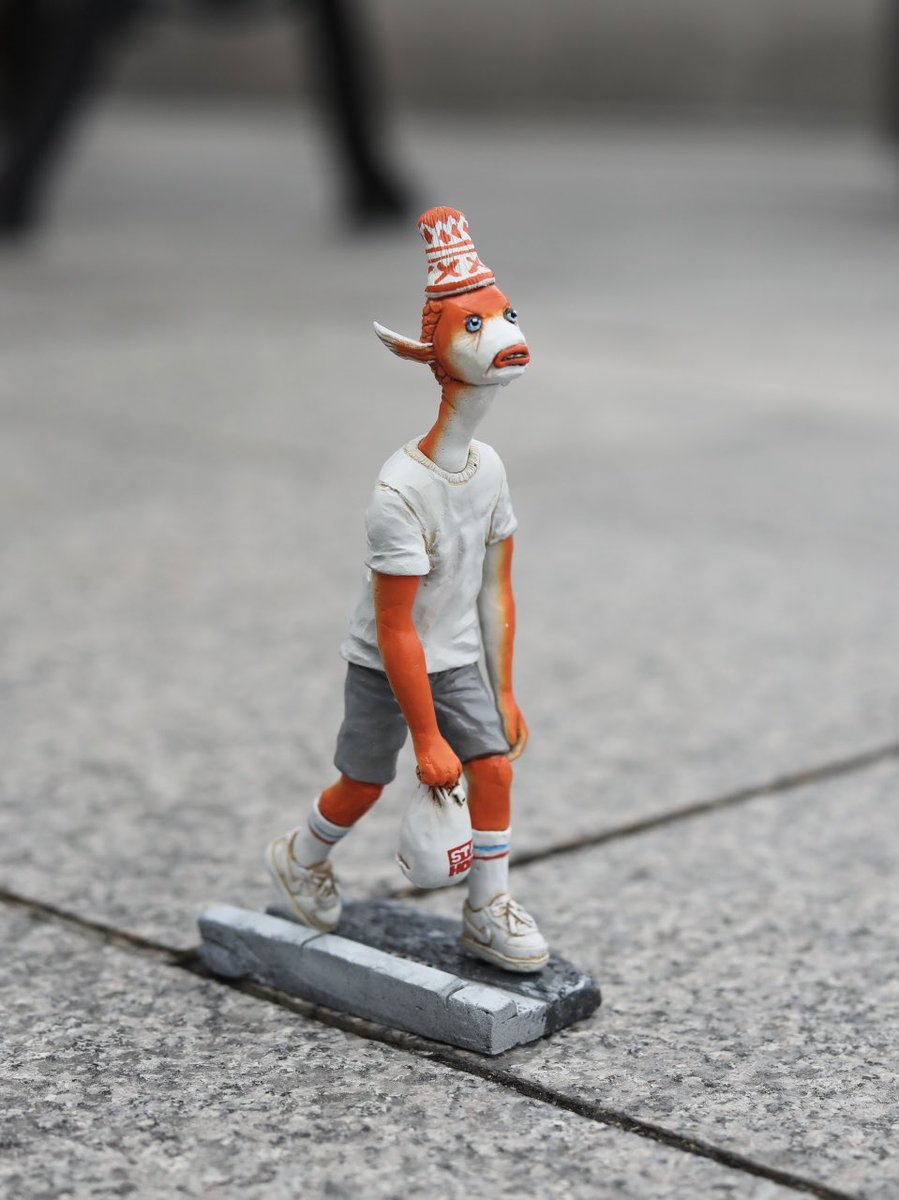 _duckhead's tweet photo. breamman‘s reality version statue. 
- I stick to hand-made modeling. No matter how rapidly technological developments change in this era, I believe that the meaning of hand-made work will become more special. 

#breamman #도미남 
#resintoy #duckhead https://t.co/f948mSf3Le