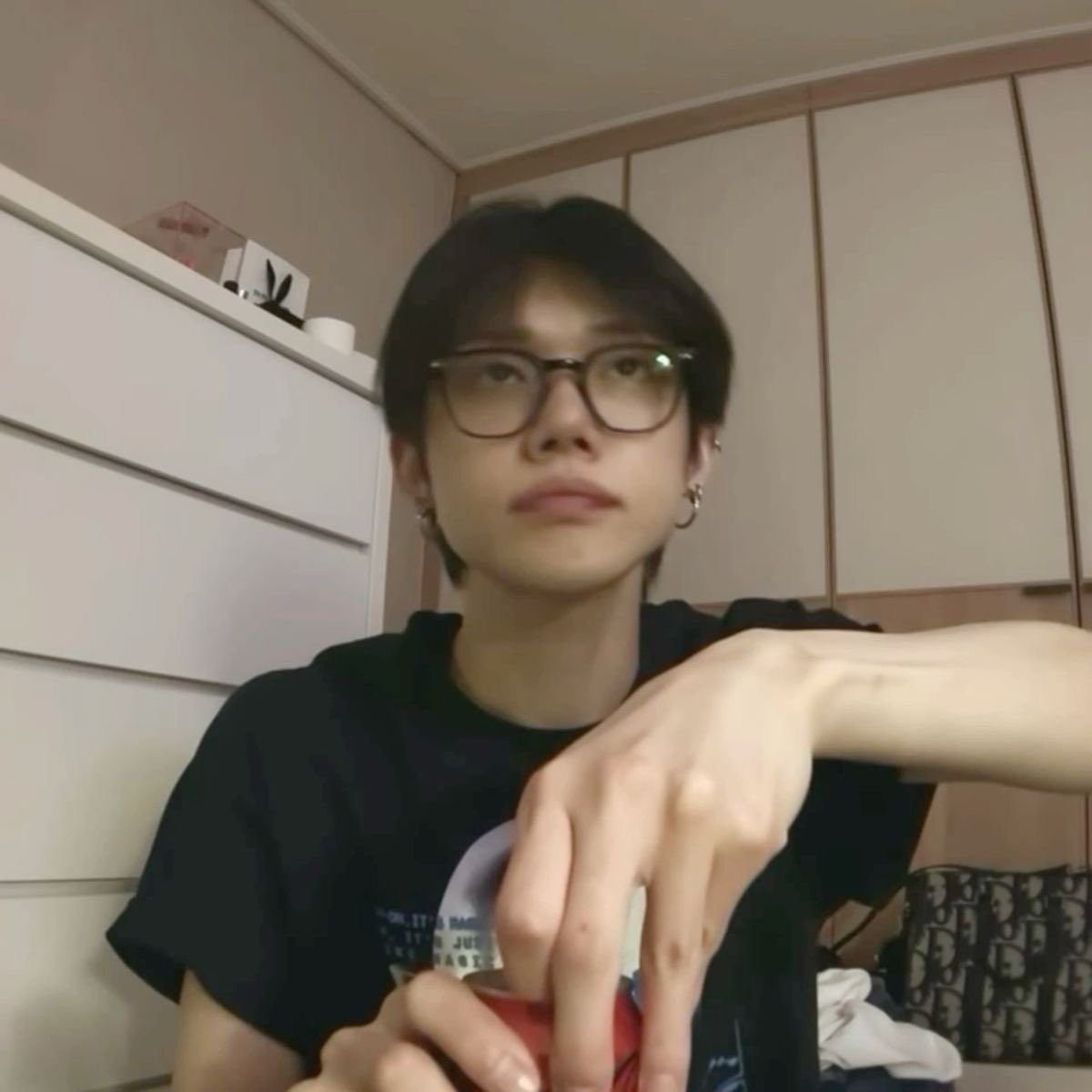 ibeomss's tweet photo. — #yeongyu mini au ₊⊹ 🧸🦊

roomies! 

cbg es el crush de media universidad por lo que usualmente no se esfuerza por conseguir chicos… aun así, siempre es diferente cuando se trata de su compañero de cuarto. https://t.co/A1S7Dtjz0G