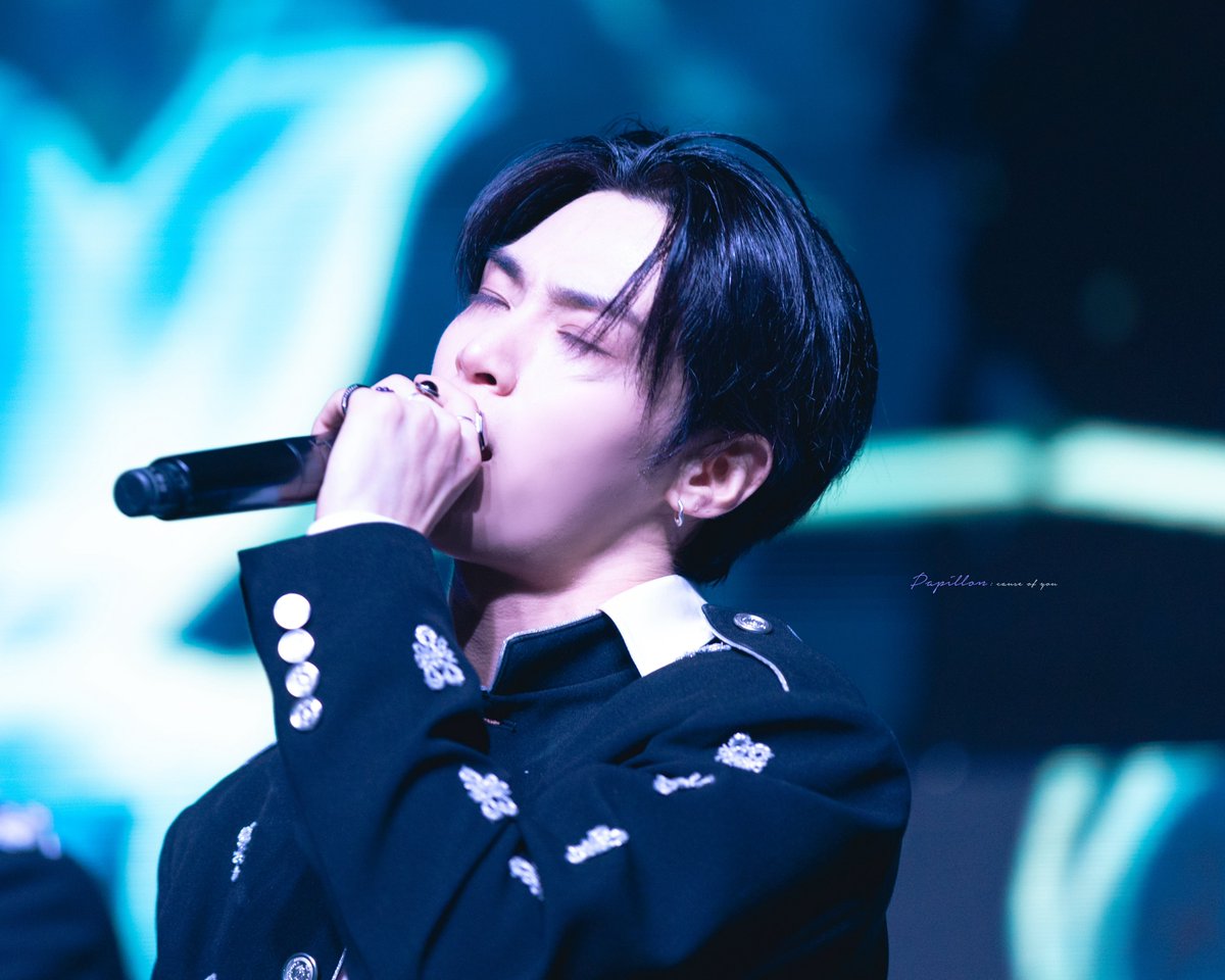 SkrrrMyViolet's tweet photo. ️ ️
240225 ISLAND 콘서트 HQ

💙

#MyPapill0nlyYou #마시멜로한겸  
#오메가엑스 #OMEGA_X
#송한겸 #한겸 #HANGYEOM
#Skrrr_My_Violet
@OmegaX_members https://t.co/ZMGESoNUdB