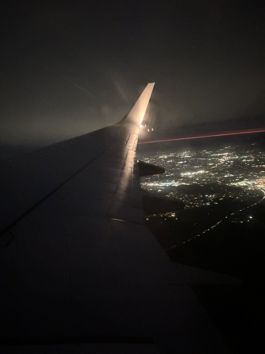 Hammering it out of Manchester on the red eye to join the festivities celebrating hip surgery in Belfast at #BHS24 with <a href="/jonabarrow/">JAB</a> <a href="/DominicMarley/">Dominic Marley</a> and Fayez Almari