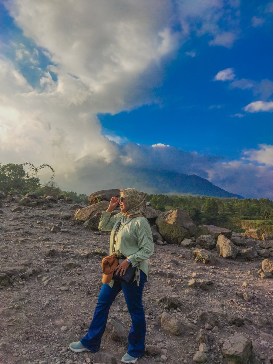 aku diberondong pertanyaan seputar "si dd udah umur brp? / skr kamu umur brp? / anaknya udah brp? / ga mau nambah lagi? / please ya ga usah nanya2 hal seperti itu, aku juga pengen punya anak lagi, tapi tolong aku ini sedang berusaha membuat diriku sehat lahir dan batin