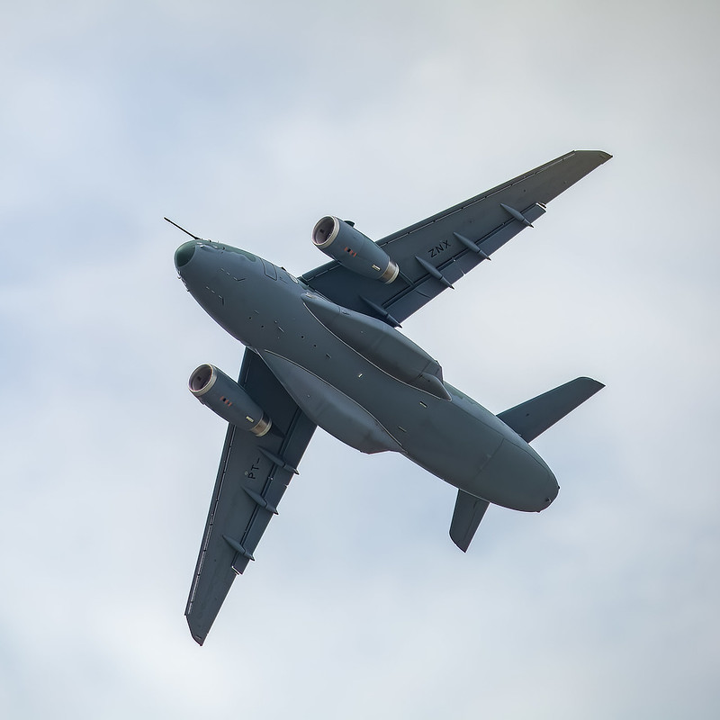 Embraer KC-390 #photography #aircraft #airplanes #avgeek #aviation #pas19 #parisairshow #planes #highlight (Flickr 18.06.2019) flickr.com/photos/7489441…