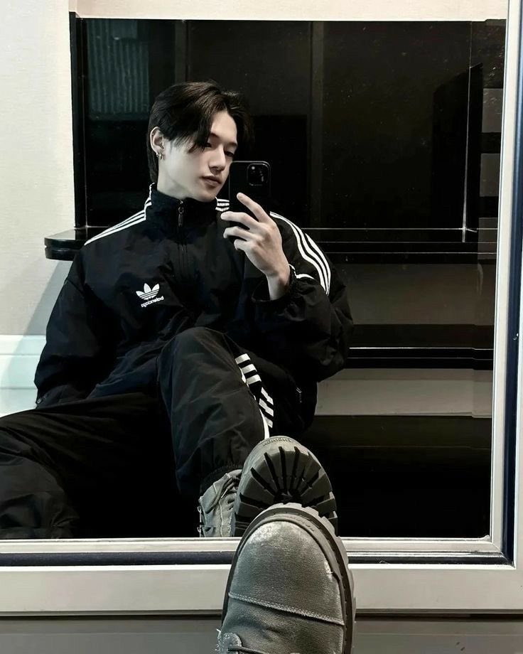 httpsettcom's tweet image. voltando depois de ir comprar linhas novas.