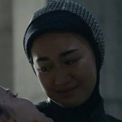NinaLovaro's tweet photo. eu morreria                          eu me mataria
por você                                  na sua frente

#WarriorNun #SaveOURWarriorNun https://t.co/LbClDYlDiF